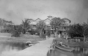 Cocoanut Grove House Hotel